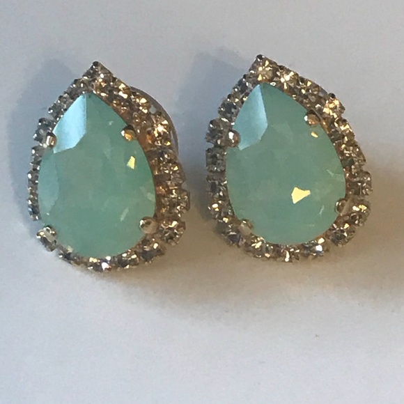 Accessories - Stud drop earrings